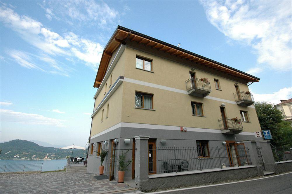 Hotel Ristorante San Carlo Arona Exterior photo