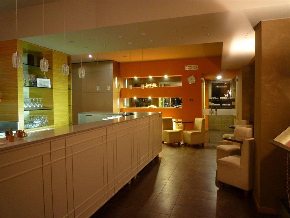 Hotel Ristorante San Carlo Arona Exterior photo